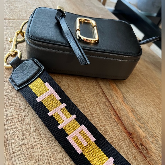 Marc Jacobs Snap Shot Camera Bag - Picture 8 of 8